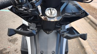 Kymco AK550 ABS Maxi Scooter Gris/Plata