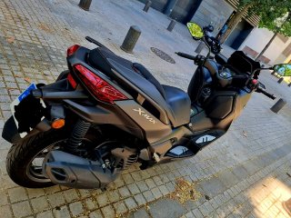Yamaha Xmax 125 2024 Negra