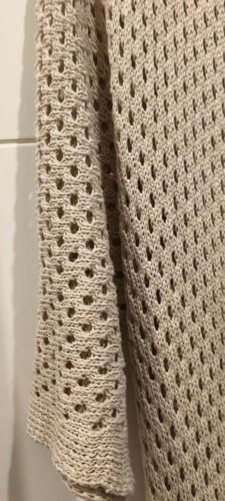 Chaqueta larga crochet beige talla única