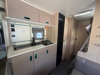 Caravana Adria Aviva 495 LX Camping Berga