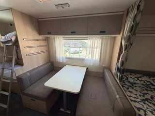 Caravana Adria Aviva 495 LX Camping Berga