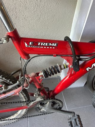 Bicicleta de Montaña Roja MC QUINN