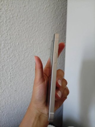 iPhone 12 64GB 80% Batería