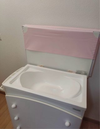Cambiador Micuna con bañera