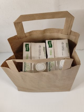 50 bolsas de papel kraft con asas (gran calidad)