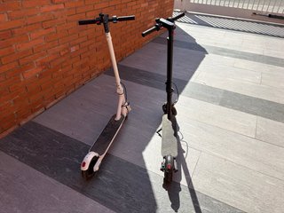 2 Patinetes Eléctricos (Baterías a cambiar)