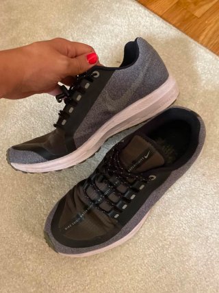 Nike Pegasus 35 Shield Negro/Gris