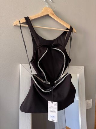 Top Zara pedrería negro talla XS