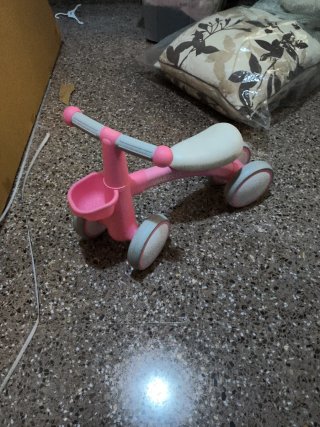 Bicicleta correpasillos sin pedales rosa