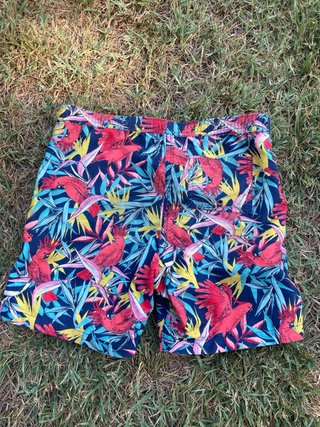 Bañador estampado de loros marca NANOS