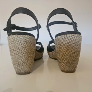 Sandalias cuña Panama Jack negras