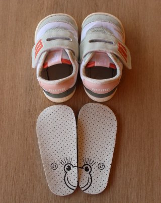 Deportivas MTNG Talla 21