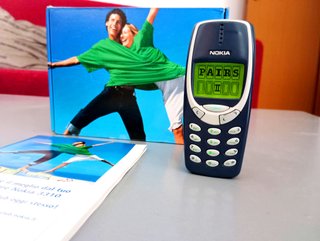 Nokia 3310 + Batteria + Caricabatteria + Scatola