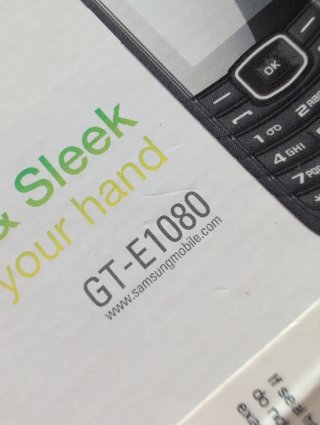 Samsung GT-E1080 telefono cellulare