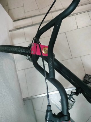 Bicicleta BMX negra