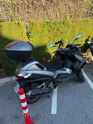 Piaggio MP3 2009 - Moto Fiable y Segura