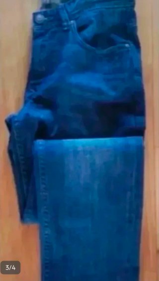 Jeans Azul Marino Hombre Talla M