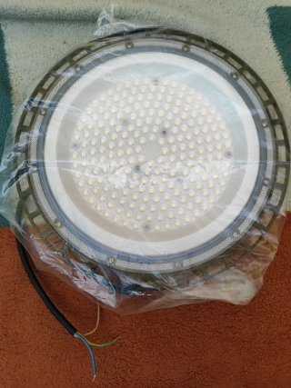 Lámpara LED UFO Highbay Ahorro 80%