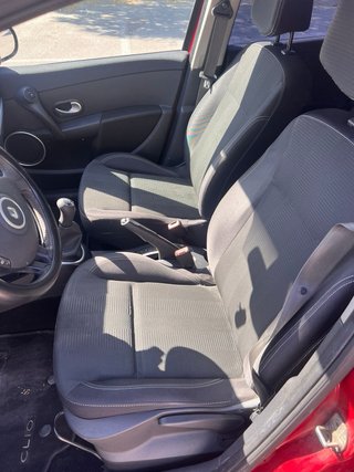 Renault Clio 2010