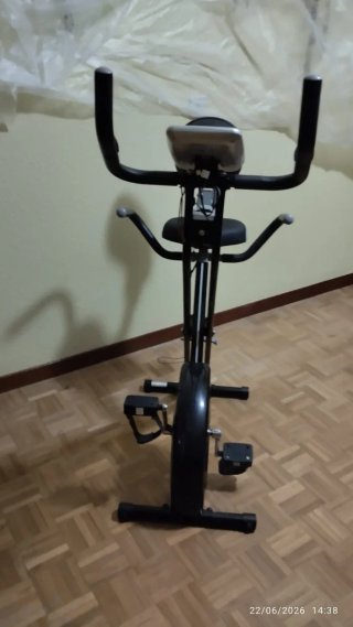 Bicicleta Estática Cecotec Respaldo