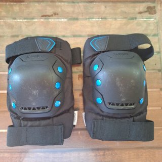Protecciones Oxelo, Talla L