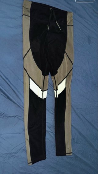 Ropa y botines urge