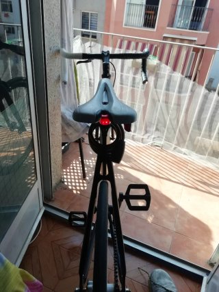 Fixie Negra cuadro de pista. Precio negociable