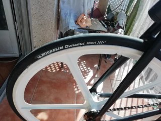 Fixie Negra cuadro de pista. Precio negociable