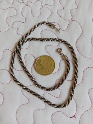 Lote Bisutería Vintage 4 Collares, 1 Pulsera.