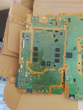 3 placas ps4 para peças ou reparação