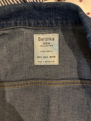 Chaqueta vaquera Bershka azul