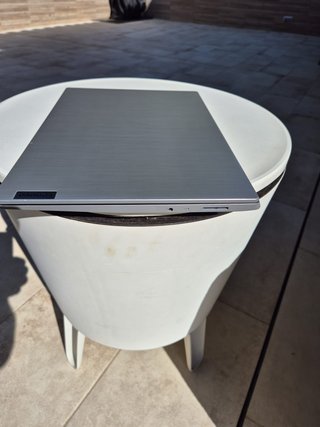 Lenovo IdeaPad 3 15IIL05 Gris