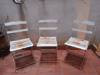 Juego 3 Sillas Vintage de hierro Blancas de Jardín