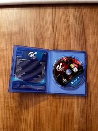 F1 22 i Gran Turismo para PS4