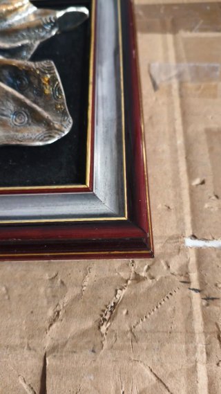 Quadro con scultura laminata donna velata