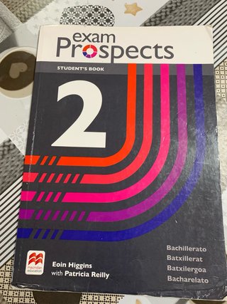 EXAM PROSPECTS 2 Student's book: libro de texto...