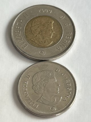 Monete del Canada: 2 Dollari e 25 Centesimi