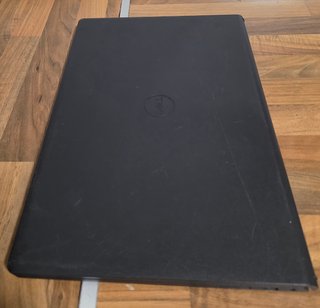 Ordenador portátil DELL I3 ONCEAVA GENERACIÓN 8RAM