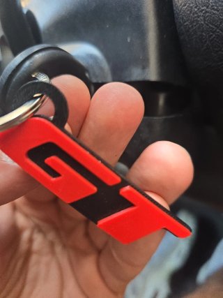 Llavero GT