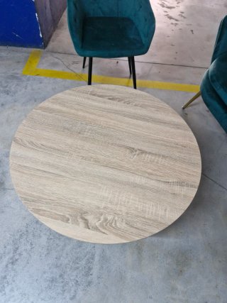 Sofá, sillón y mesa de centro