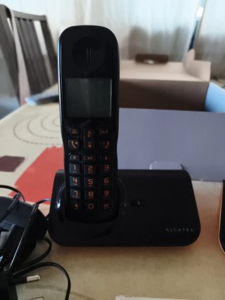 Teléfonos Inalámbricos Alcatel Negros