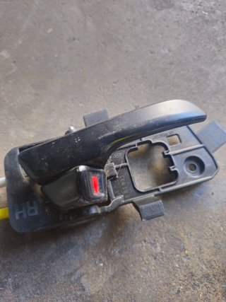 Cerradura Delantera Derecha Kia