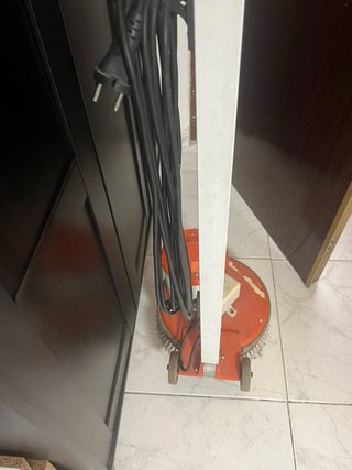 Pulidora de suelos SUPERLUX RM 305-CD