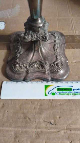 Candelabro a 3 fiamme in Sheffield