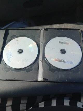 VENDO 3 JUEGOS DE LA PLAY STATION 2