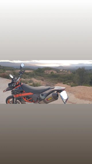 KTM 690 SMC R Supermotard Naranja/Negra