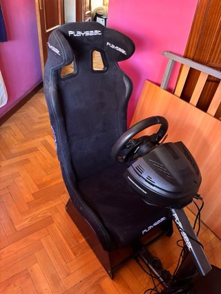 Volante Thrustmaster T300RS GT + Pedales T3PA