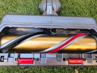 Aspirapolvere Dyson V10 nuovo, mai usato