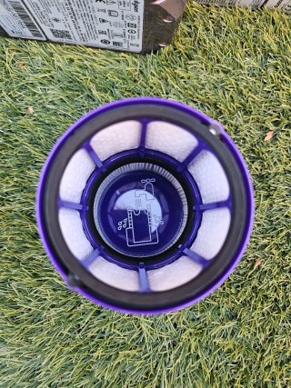 Aspirapolvere Dyson V10 nuovo, mai usato