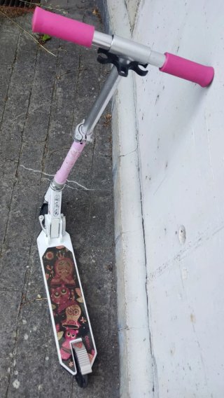 Patinete Oxelo infantil rosa y blanco